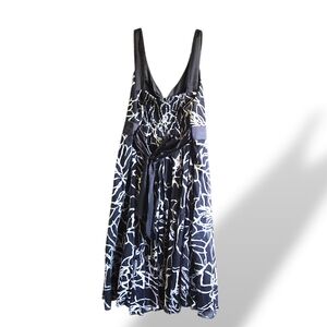 Lane Bryant Women's(16) Black and White Floral Knee length Mini Dress